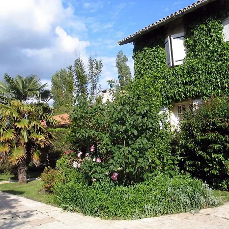 L'eau Bourde Bed & Breakfast