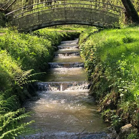 Frühstückspension L'eau Bourde Gradignan