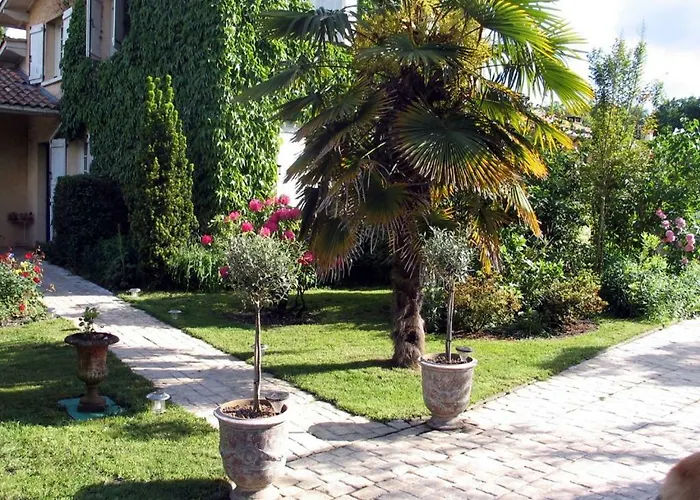 L'eau Bourde 3* Gradignan